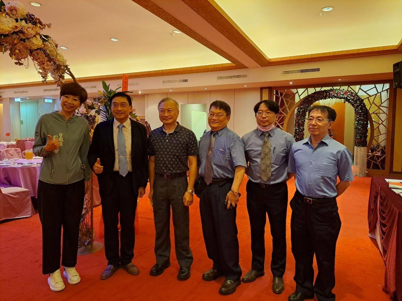 相册封面169063.jpg
