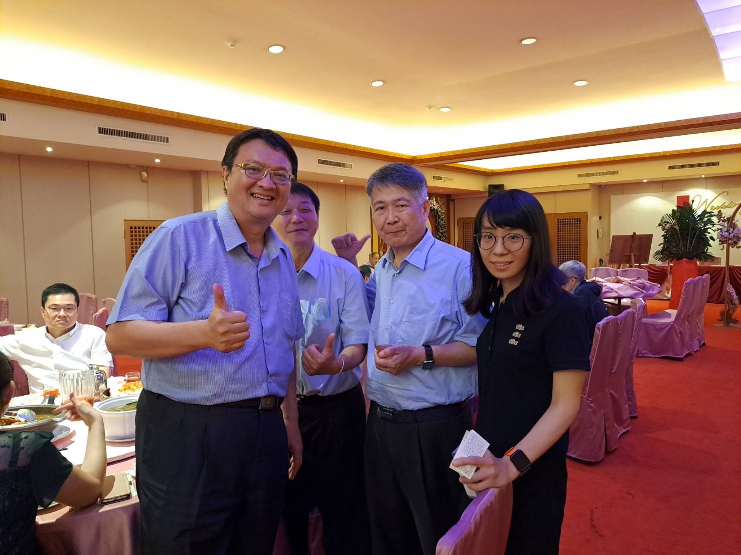 相册封面169063.jpg