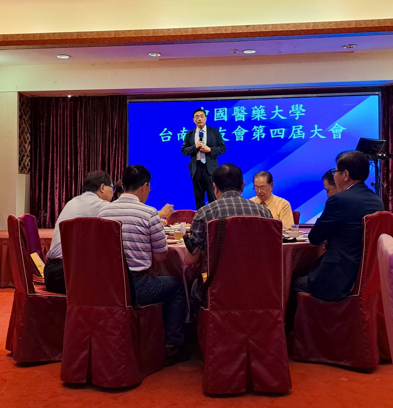 相册封面169063.jpg