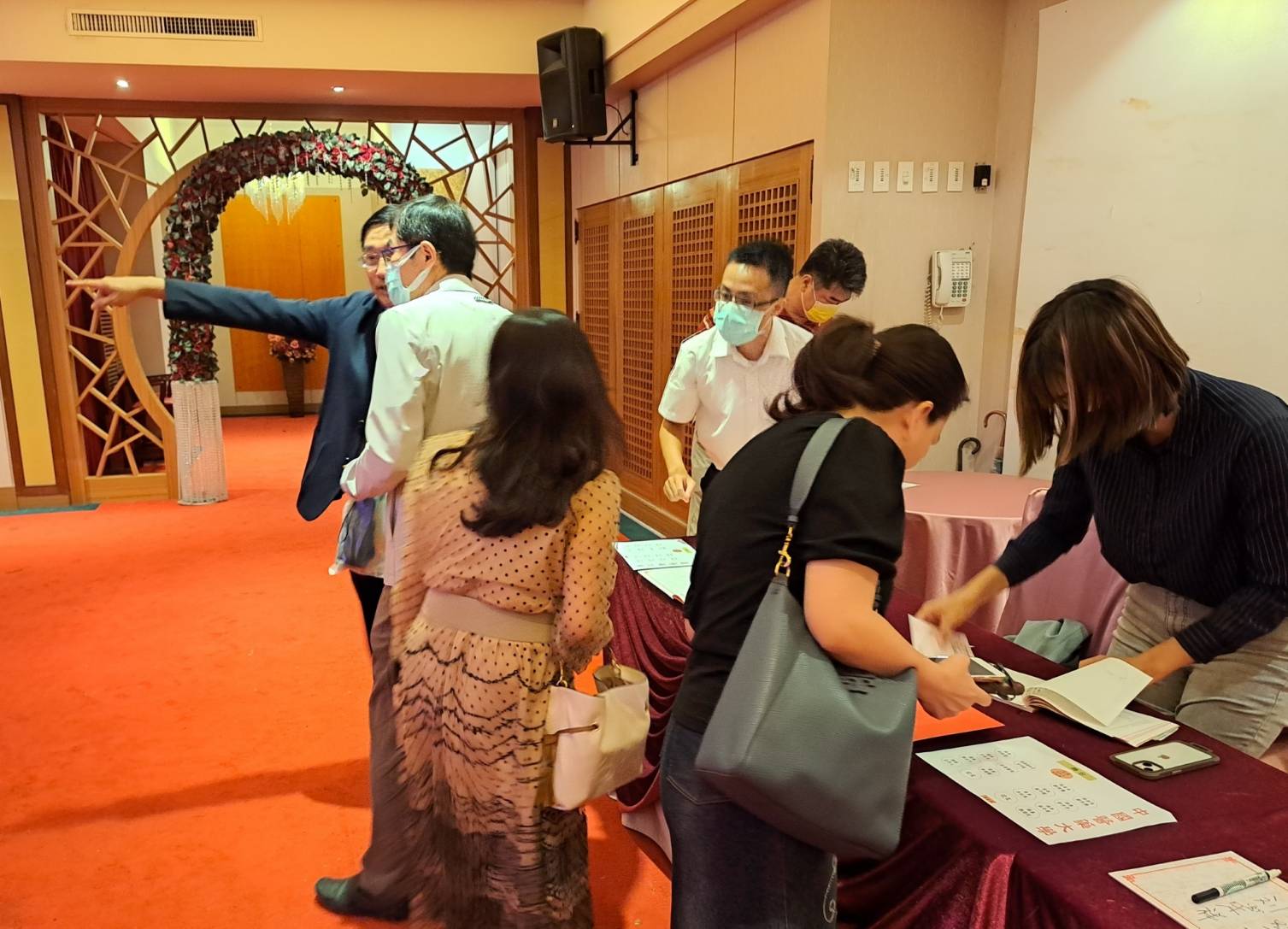 相册封面169063.jpg