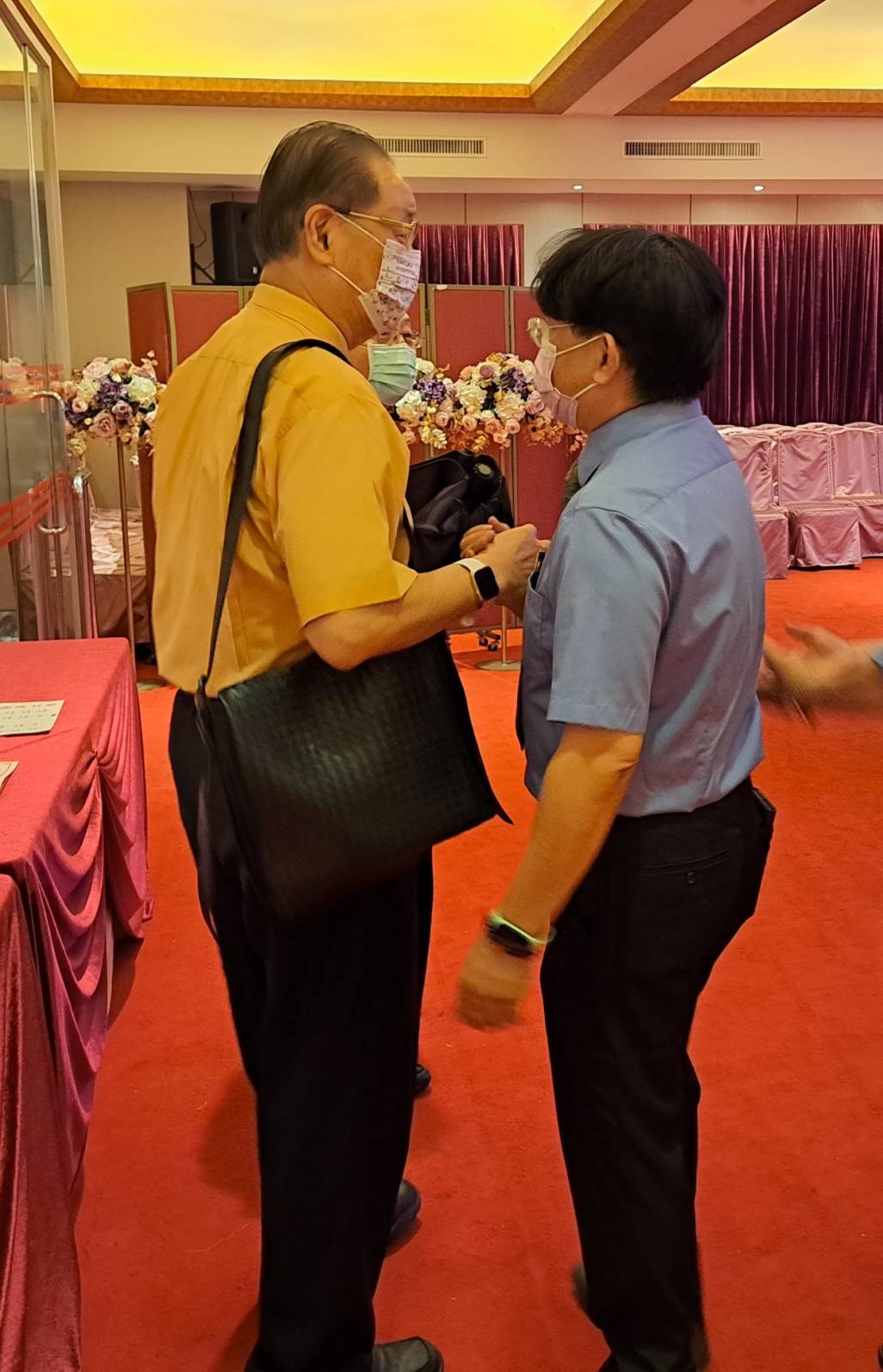 相册封面169063.jpg