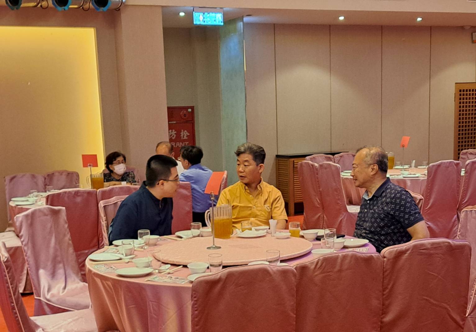相册封面169063.jpg