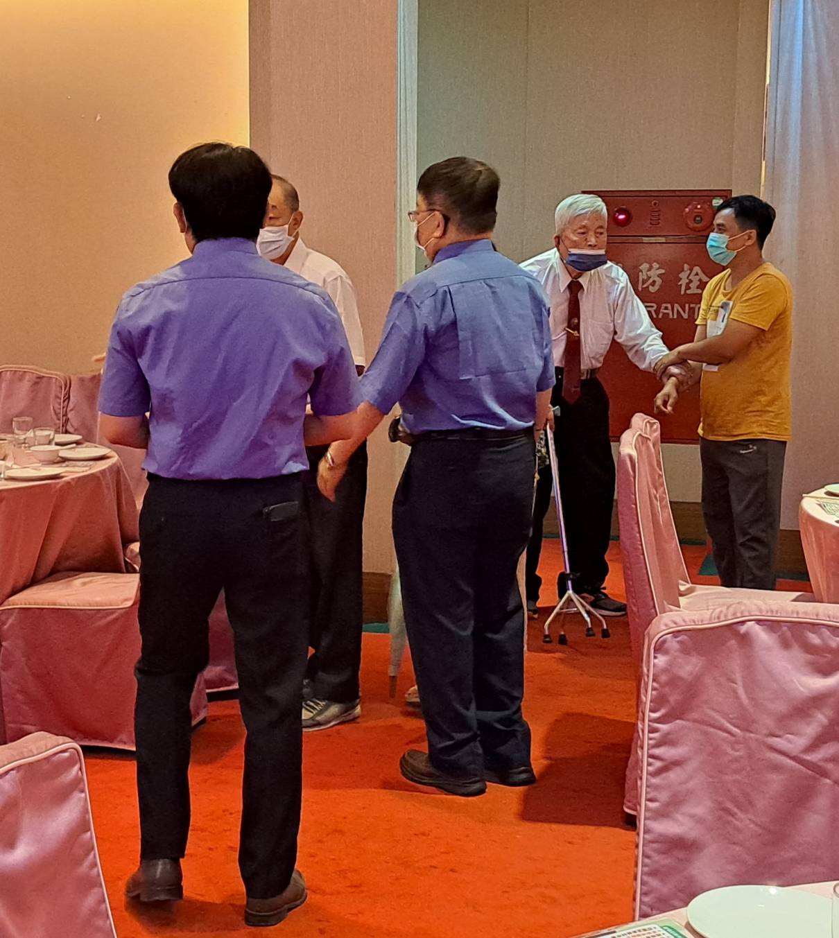 相册封面169063.jpg