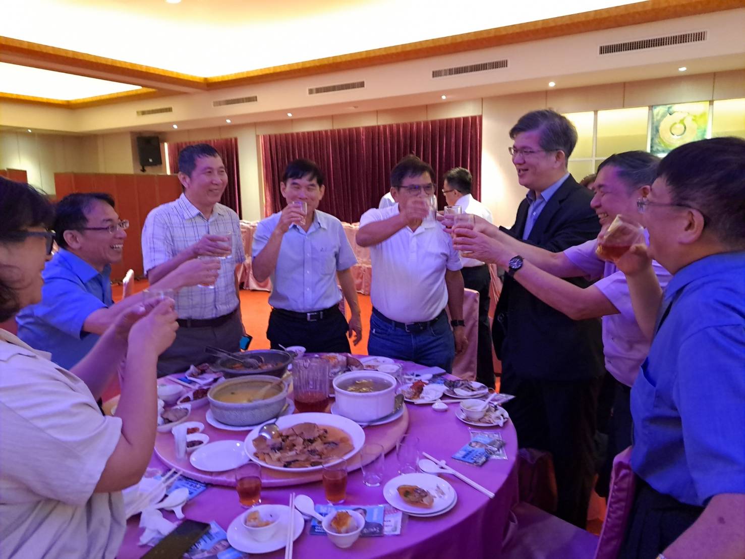 相册封面169063.jpg
